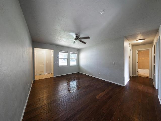 734 W 7th Street