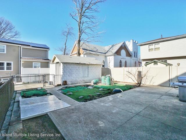 7355 Amboy Road