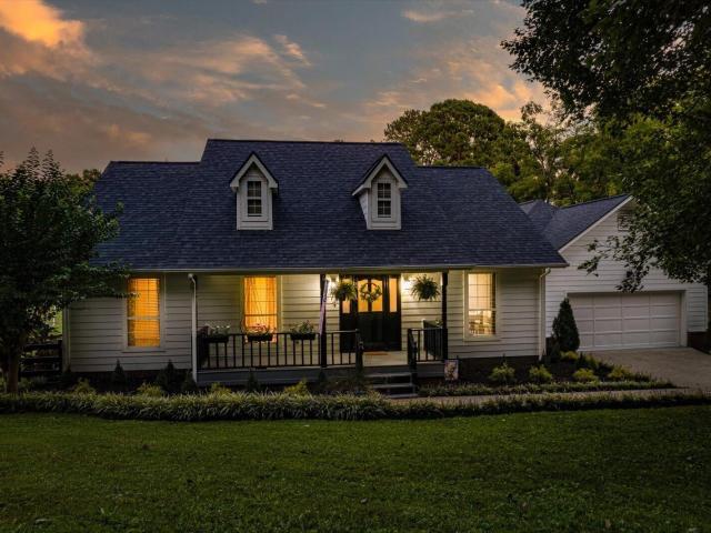 7350 Wolftever Trail
