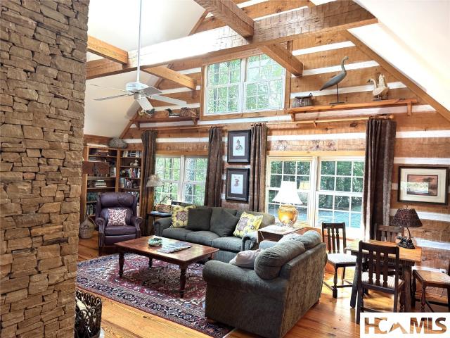 735 Bear Log Road