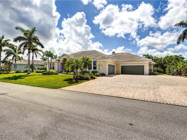 735 Elisa Dr, Punta Gorda, FL 33950 | MLS #2026024
