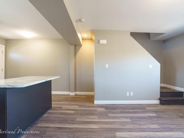 735 Lasalle Boulevard 2 Bedroom Deluxe Townhome for Rent