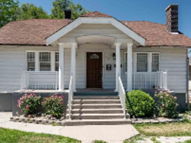 735 N Grant Ave, 2 beds, 1 full bath