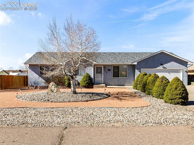 735 S Sterling Drive