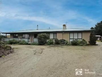 735 Tooradin Station Road, Clyde, VIC 3978