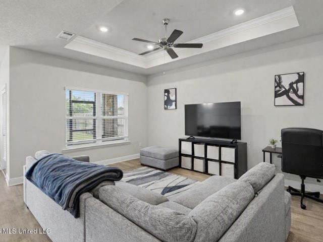 7360 Shearwater Way