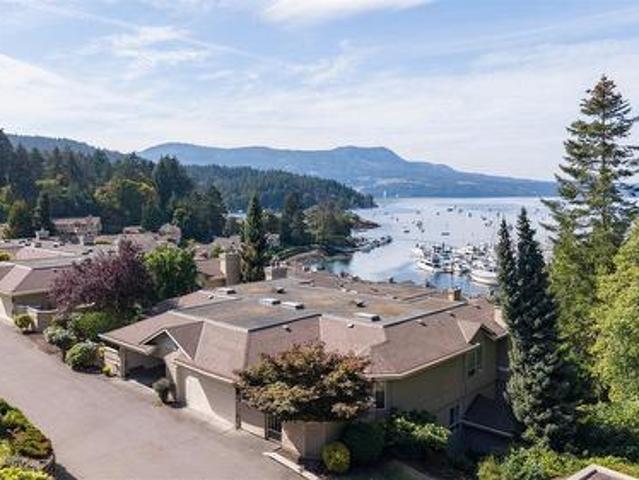 736 6 Wallace Dr, Central Saanich, BC, V0S 1A0 house for sale | Listing ID 1048 | Royal LePage