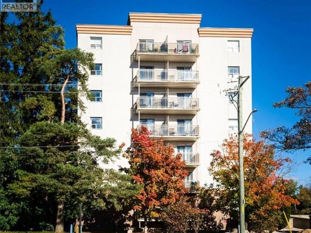736 OLD ALBERT Street Unit# 204, Waterloo, Ontario, N2L6R4