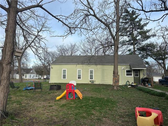 736 N Sycamore Street