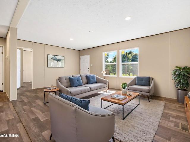 736 Shadberry Drive