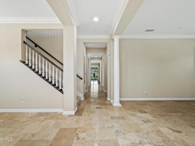 7375 Elk Run Way