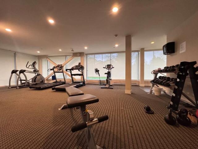 7377 14th Avenue #305, Burnaby, BC V3N1Z7