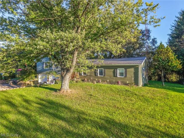7370 Pinecrest Drive