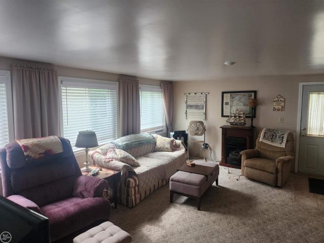 7372 Tulip Road