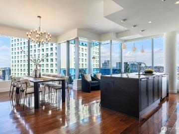 737 Olive Way, Unit 3702, Seattle, WA 98101 | MLS #2515