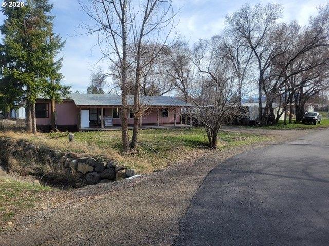 737 N 15th Ave, Elgin, OR 97827