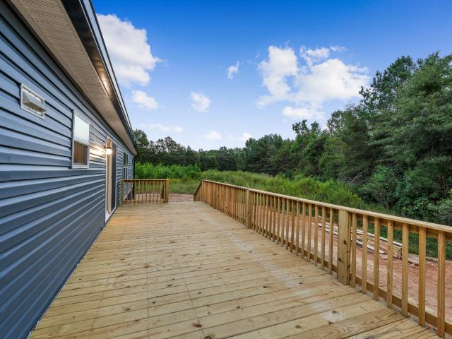 737 Sams Ridge Way