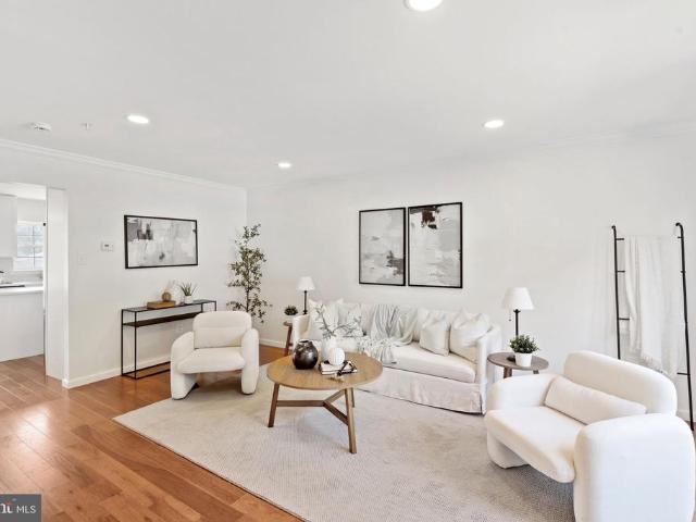 737 Shallow Ridge Court