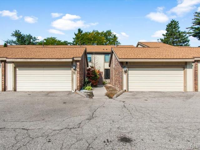 7387 Radcliff Drive # 47