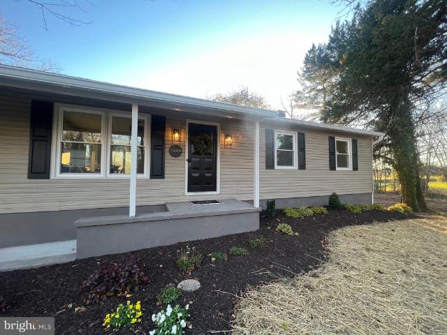 7389 bunker hill rd