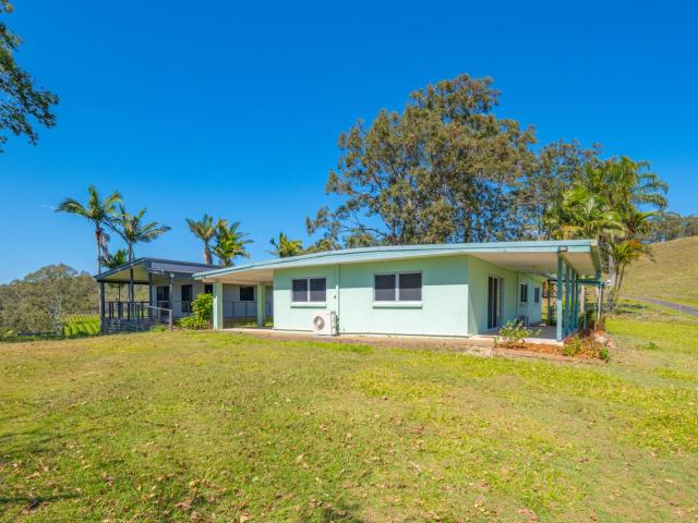 738 Beenham Valley Road, BEENAAM VALLEY, QLD 4570