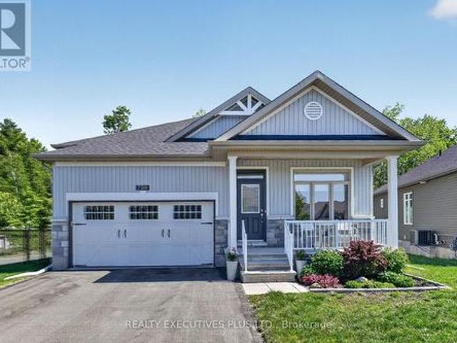 738 Du Rivage Street, Clarence Rockland, ON, K4K 0K2 house for sale | Listing ID X13248 | Royal LePage