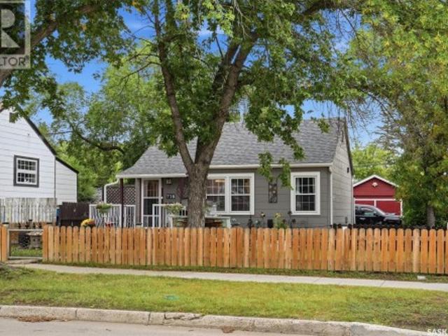 738 K Avenue S, Saskatoon, SK, S7M 2E6 house for sale | Listing ID SK047651 | Royal LePage