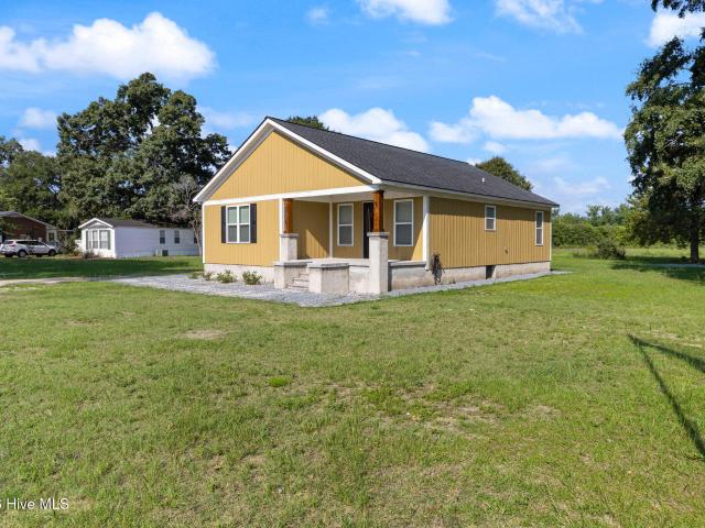 7390 Center Road