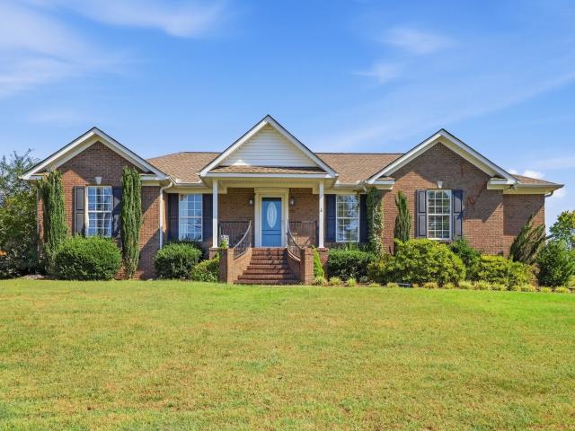 739 Brookside Dr