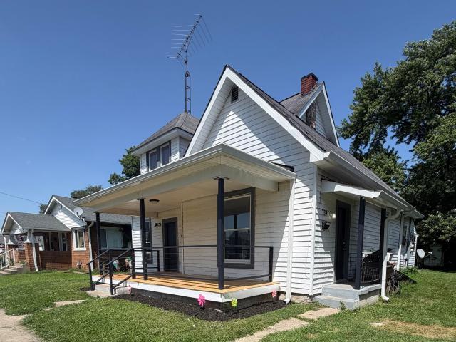 739 Maple Street
