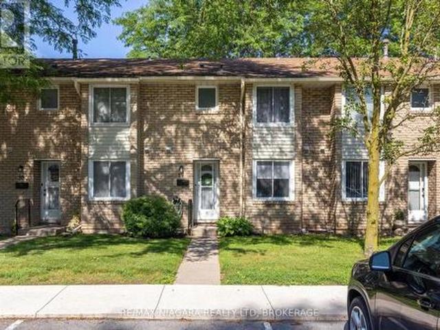 77 6767 Thorold Stone Road, Niagara Falls Stamford, ON, L2J 3W9 townhouse for sale | Listing ID X13547 | Royal LePage