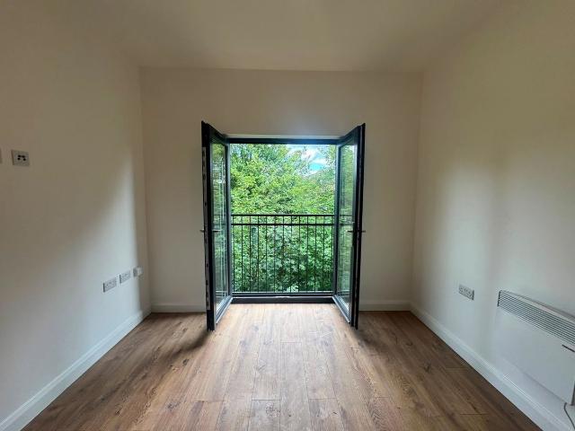 77 81 Bank Parade, Burnley, Lancashire BB11, 1 bed flat to rent, £550 pcm | PrimeLocation