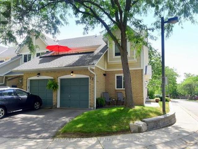 77 2530 Northampton Boulevard, Burlington, ON, L7M 4B4 townhouse for sale | Listing ID W13514 | Royal LePage