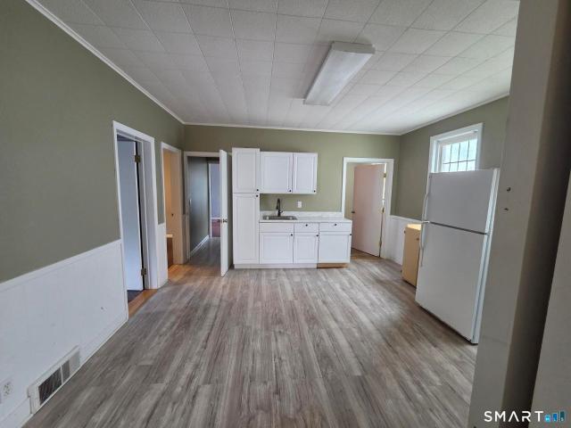 77 West Street, Danbury, US, CT