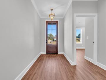 77 Annandale Dr