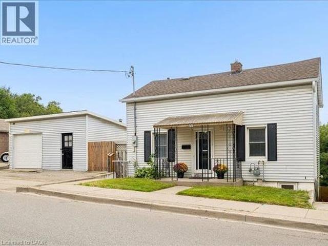 77 Beverly Street, Cambridge, ON, N1R 3Z6 house for sale | Listing ID 40871 | Royal LePage
