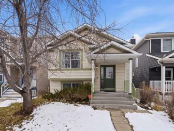 Bridlewood, Calgary, Alberta - Garden, Parking