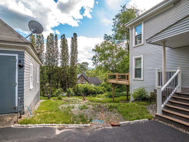 77 Bunker Hill Street