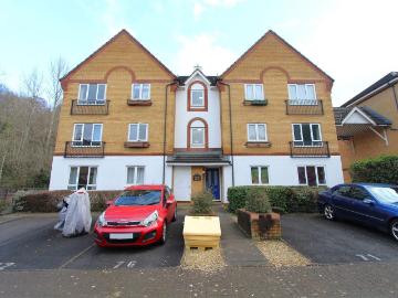 77 Butlers Close, St Georges, Bristol BS5, 2 bed flat to rent, £1,100 pcm | PrimeLocation