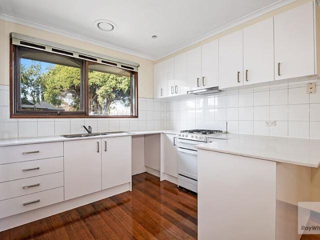 77 Cabernet Crescent, Bundoora, VIC 3083 House for Rent Ray White Bundoora