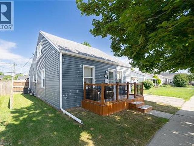 77 Eighth Avenue, Brantford, ON, N3S 1C4 house for sale | Listing ID 40857 | Royal LePage