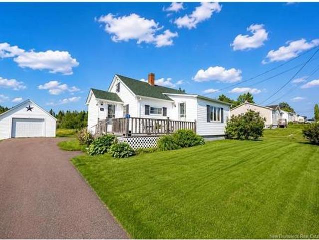 77 Fairfield Rd, Sackville, NB, E4G 2P4 house for sale | Listing ID NB144341 | Royal LePage