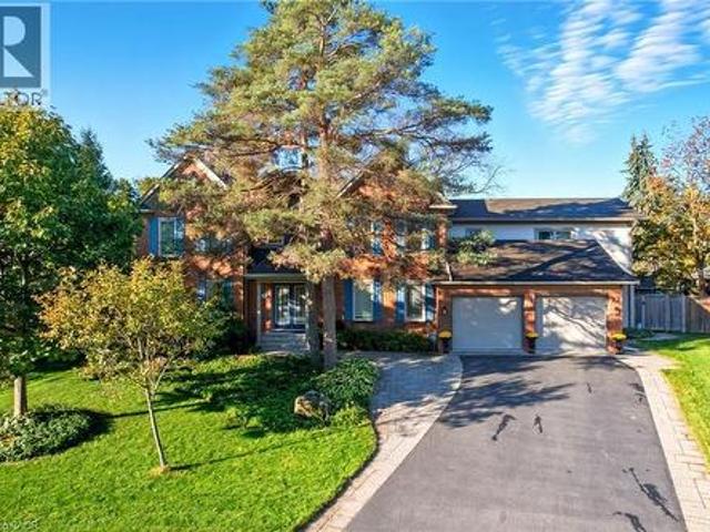 77 Flanders Drive, Waterdown, ON, L8B 0G6 house for sale | Listing ID 40863 | Royal LePage