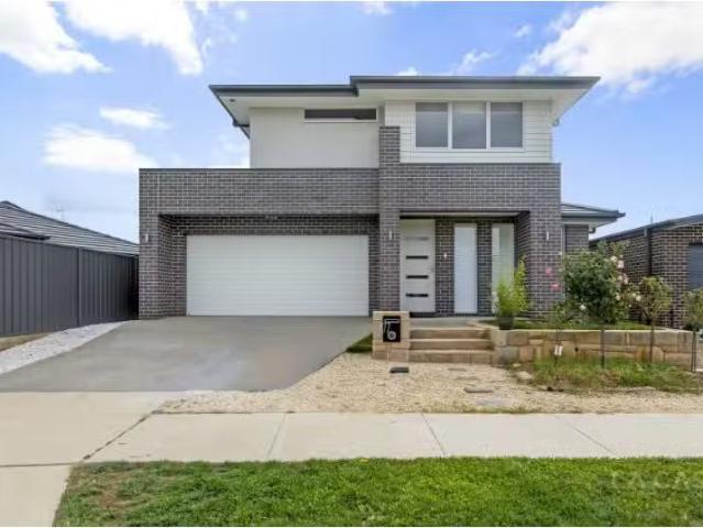 77 Lorraway Street, Holt House for rent Listed by Archer Li o.