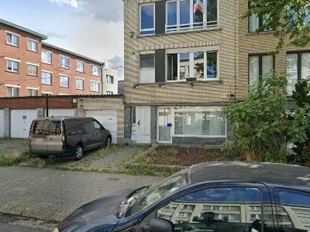 77 m2 apartment for rent in Antwerp Merksem