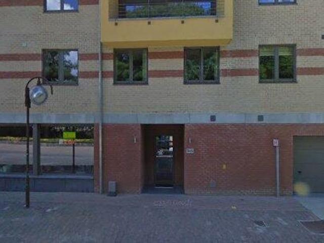 77 m2 apartment for rent in Halle