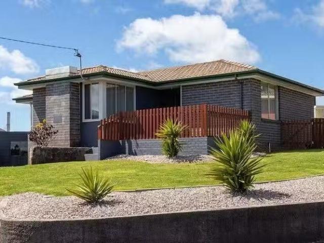 77 Madden Street, ACTON, TAS 7320 House for Rent