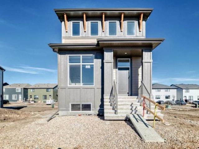 77 Mercado Landing Se, Calgary, AB, T3M 4C4 house for sale | Listing ID A2286 | Royal LePage