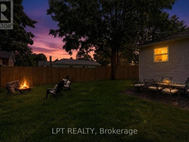 77 Munro St West Street W, Brock, ON, L0E 1E0 house for sale | Listing ID N13726 | Royal LePage