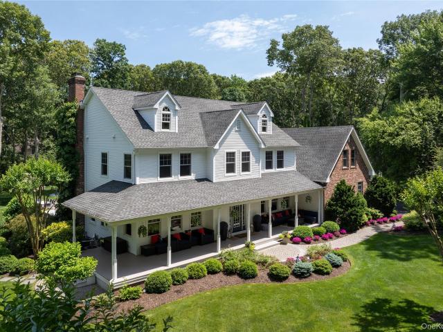 77 Mud Road